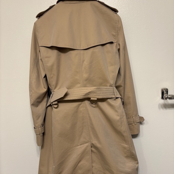 Burberry Honey Kensington Medium Trench Coat US4 - Picture 8 of 16